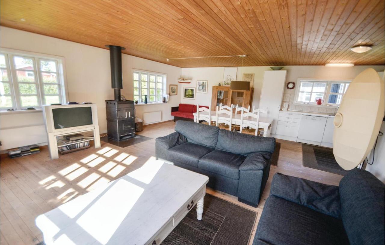 Nice Home In Knebel With Kitchen Extérieur photo