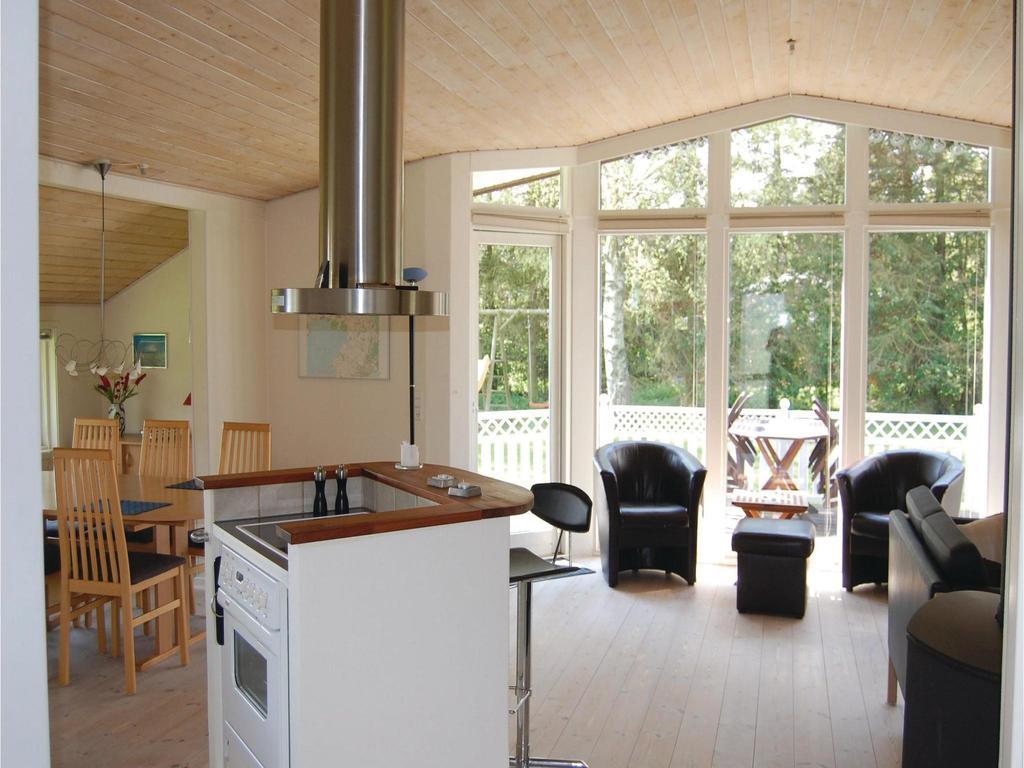 Nice Home In Knebel With Kitchen Extérieur photo